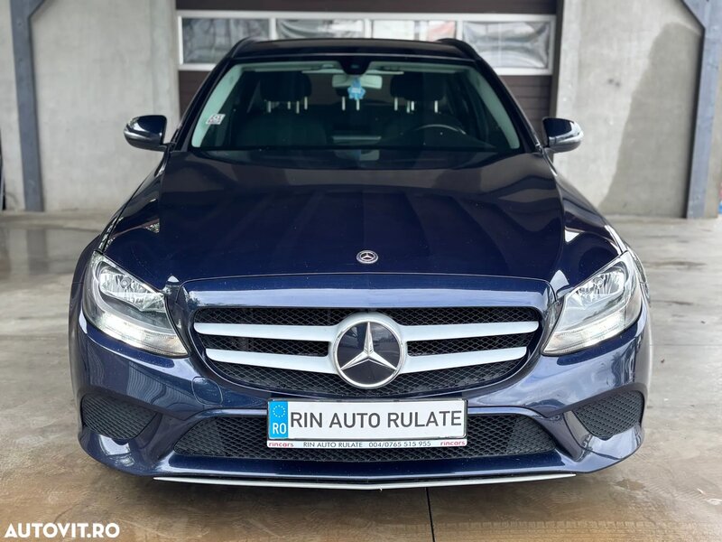 Mercedes-Benz C 220