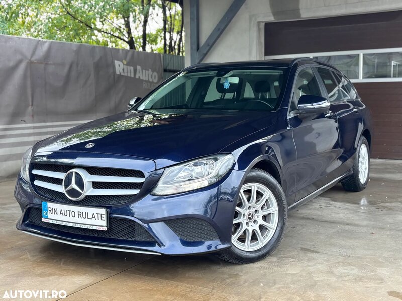 Mercedes-Benz C 220