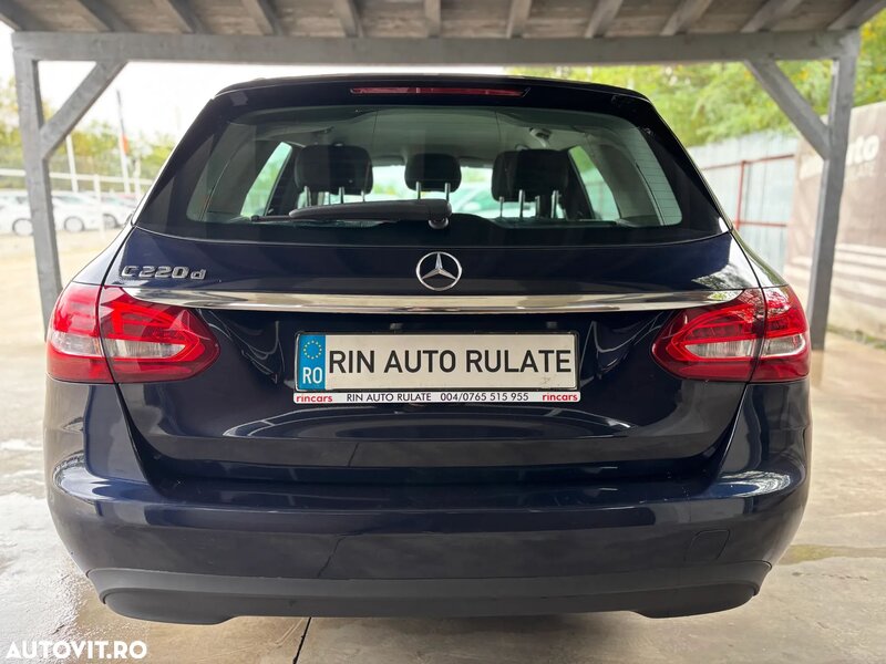 Mercedes-Benz C 220
